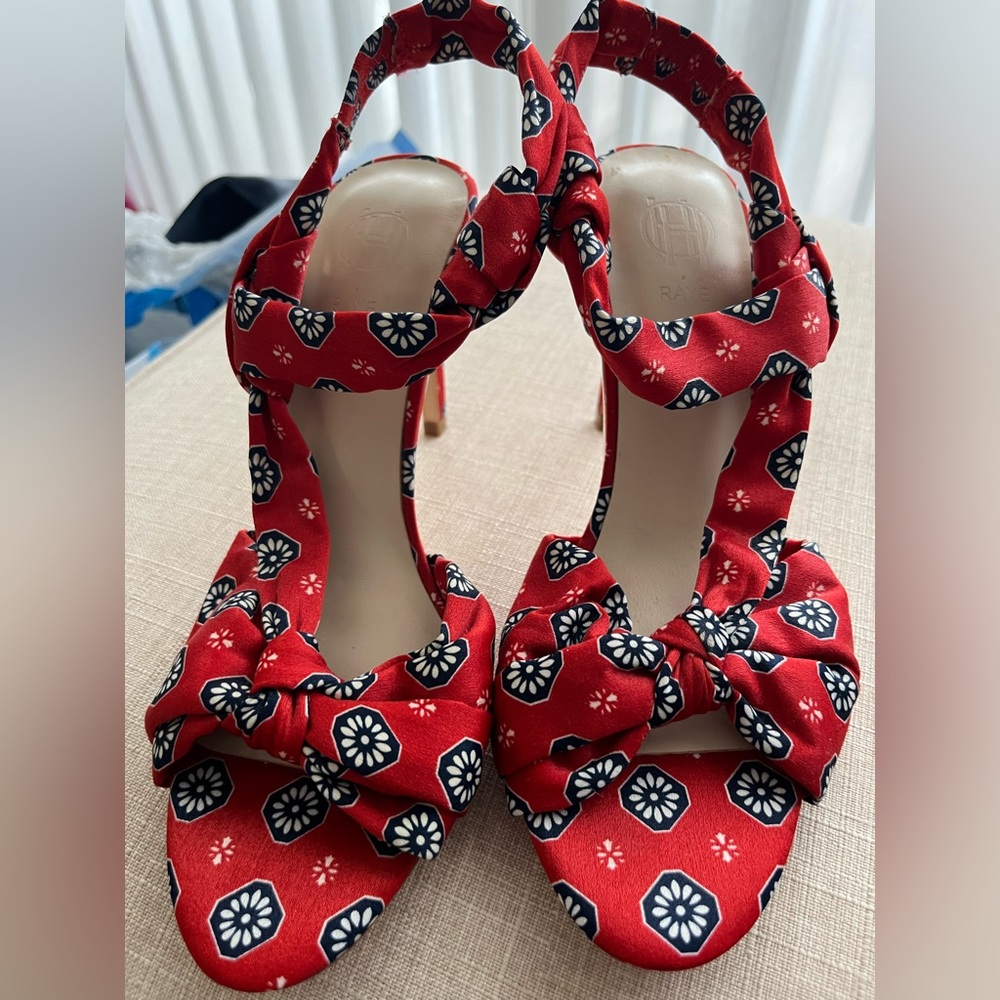 Beautiful Raye Sandals